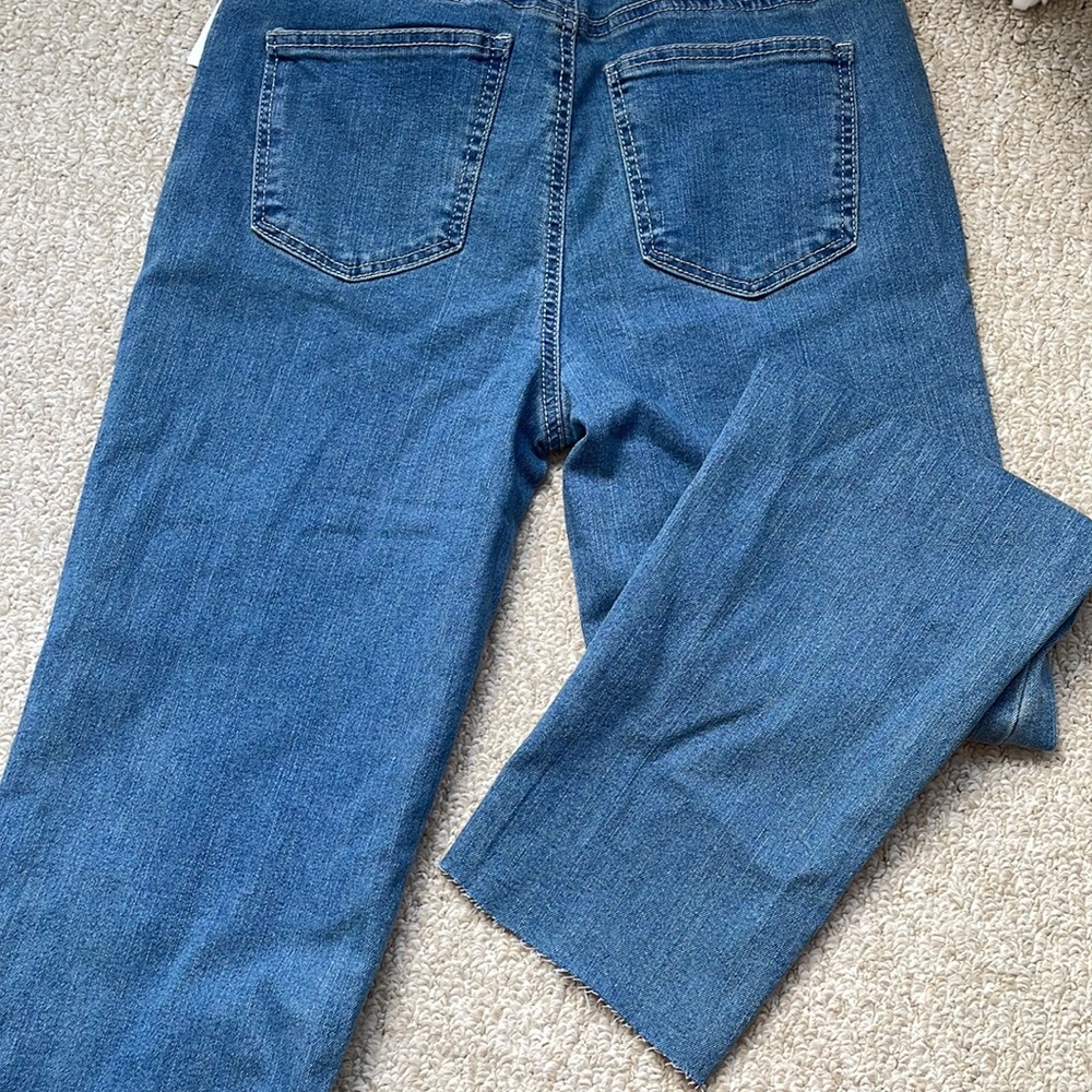 🌟 High Rise Stretch Mom Jeans - Ankle Cut - Size 5 (27)- NWT - Picture 4 of 4